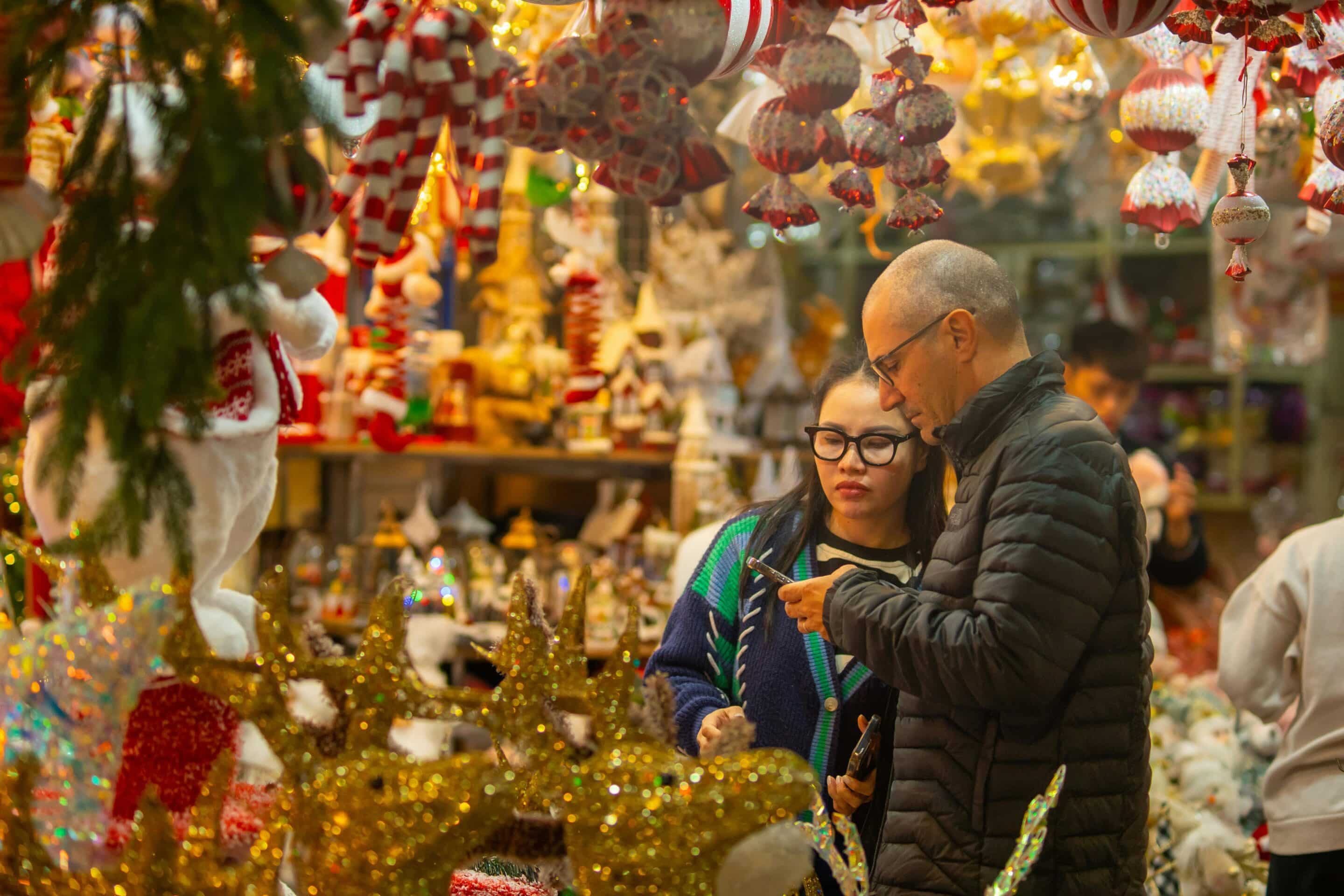 How to Optimise Your eCommerce Store for Christmas Shoppers